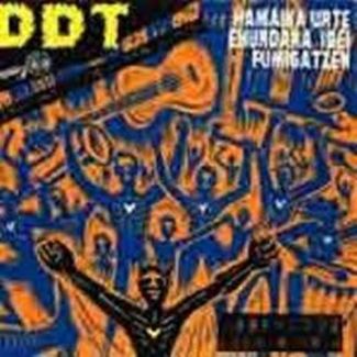 DDT 1989-2002- UNA HISTORIA CD